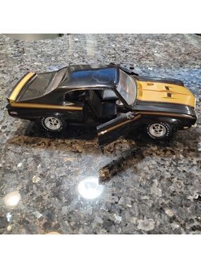 1970 Buick GSX Welly 1/24 Diecast Car